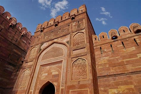 arco tudor fuerte rojo agra|Fuerte de Agra — Google Arts & Culture.